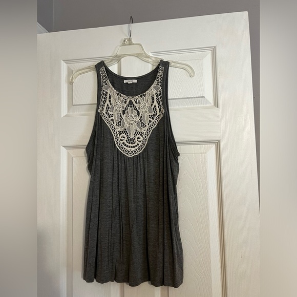 Maurice’s Shirt Bundle—Size L and XL - Picture 6 of 9